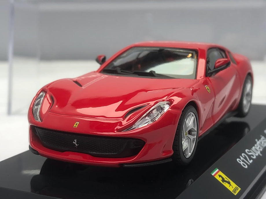 2017 Ferrari 812 Superfast Metallic Red 1/43 Diecast Model Car IXO Altaya