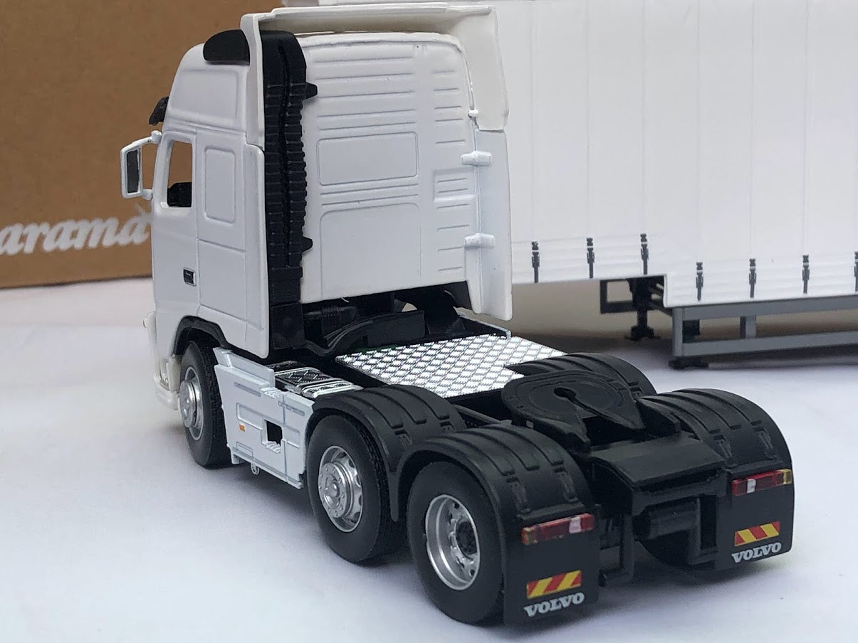 Tekno 1/50 Scale No. 76 - Volvo FH12 Curtainside Truck Dodd's - Blue/White 7427265141782 Tekno 1/50 Scale No. 76 - Volvo FH12 Curtainside Truck Dodd's - Blue/White 7427265141782